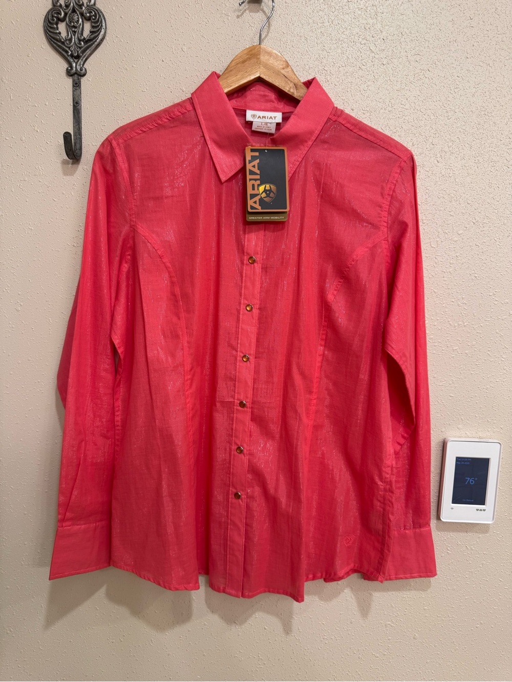 NWT Ariat Samantha Snap Button Front Shirt Passion Fruit L